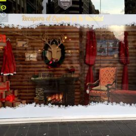 Escaparate Navidad farmacia Boix