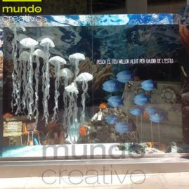 Escaparate farmacia - campaña verano